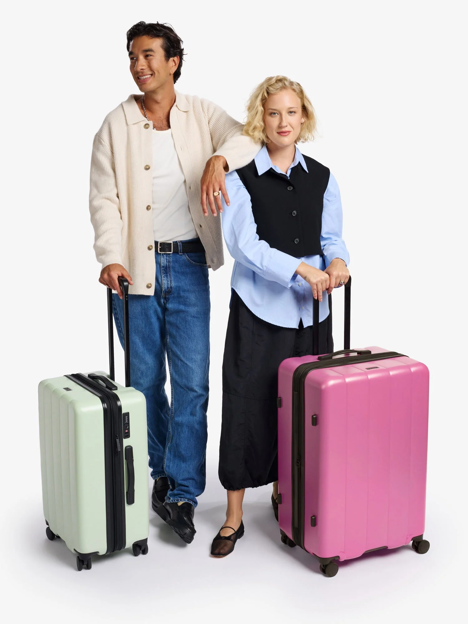 1214-evry-medium-luggage-47.webp Evry Medium Luggage