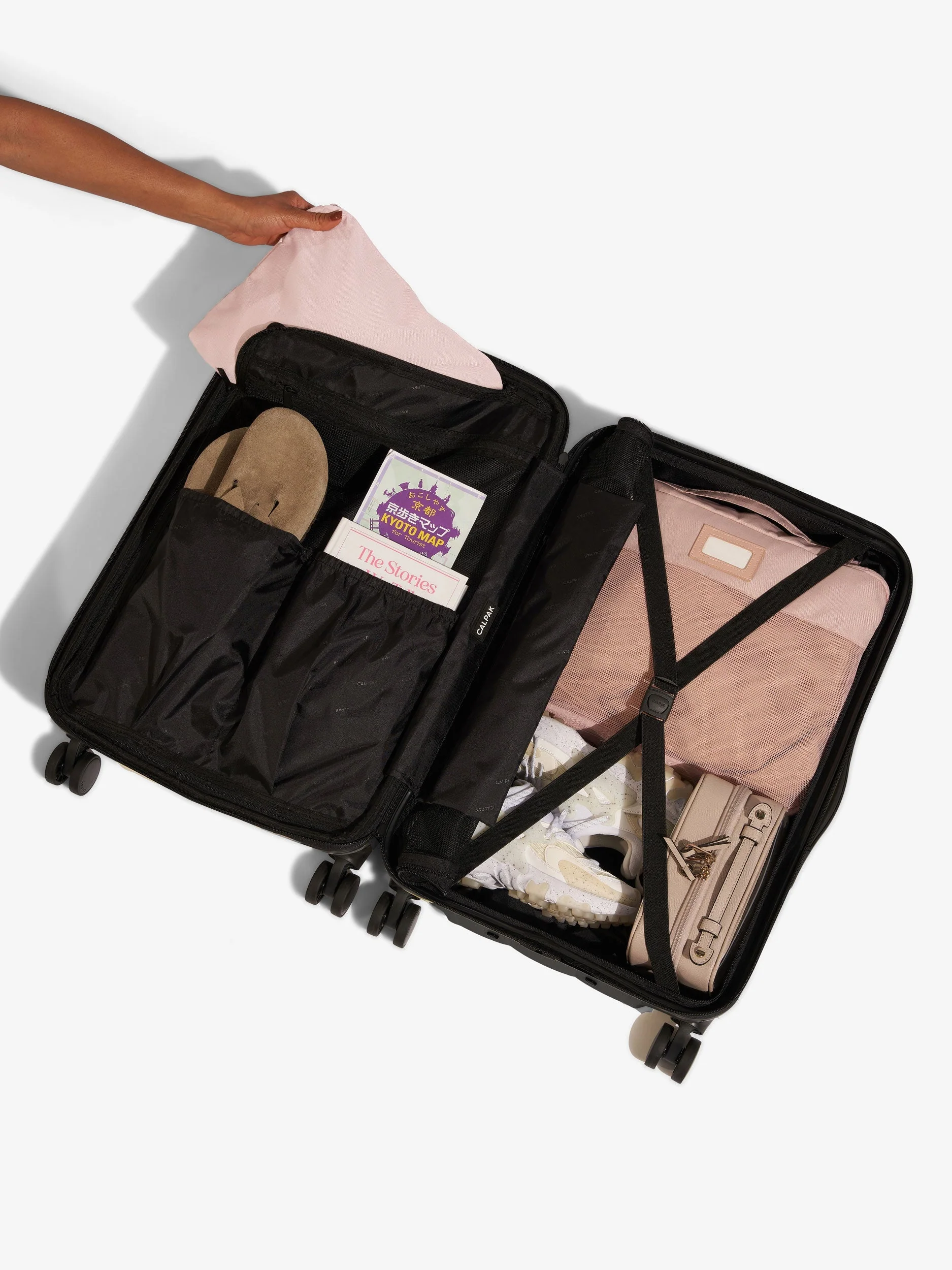 1214-evry-medium-luggage-51.webp Evry Medium Luggage